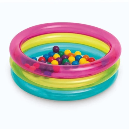 Picture of A pool with 50 classic balls