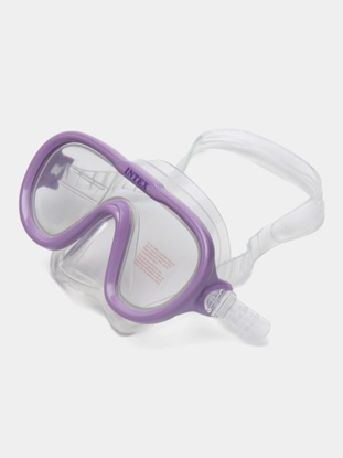 Picture of swimming goggles